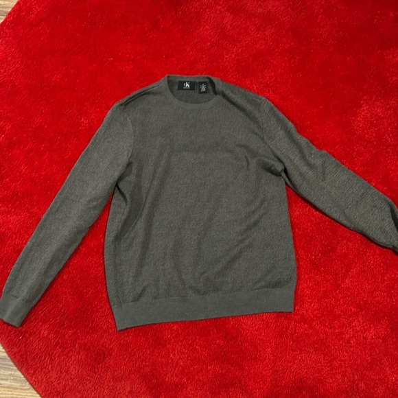 Calvin Klein wool sweater - Picture 1 of 4